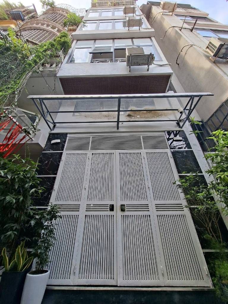 Bán nhà Nguyễn Lương Bằng - diện tích 33m2 6 tầng - ngõ ô tô nhỏ - giá 13,5 tỷ