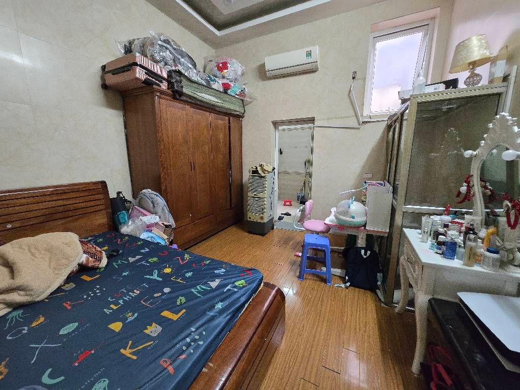 Bán nhà Tôn Đức Thắng - diện tích 17.7m2 4 tầng - nhà đẹp hiếm có - giá 7,3 tỷ