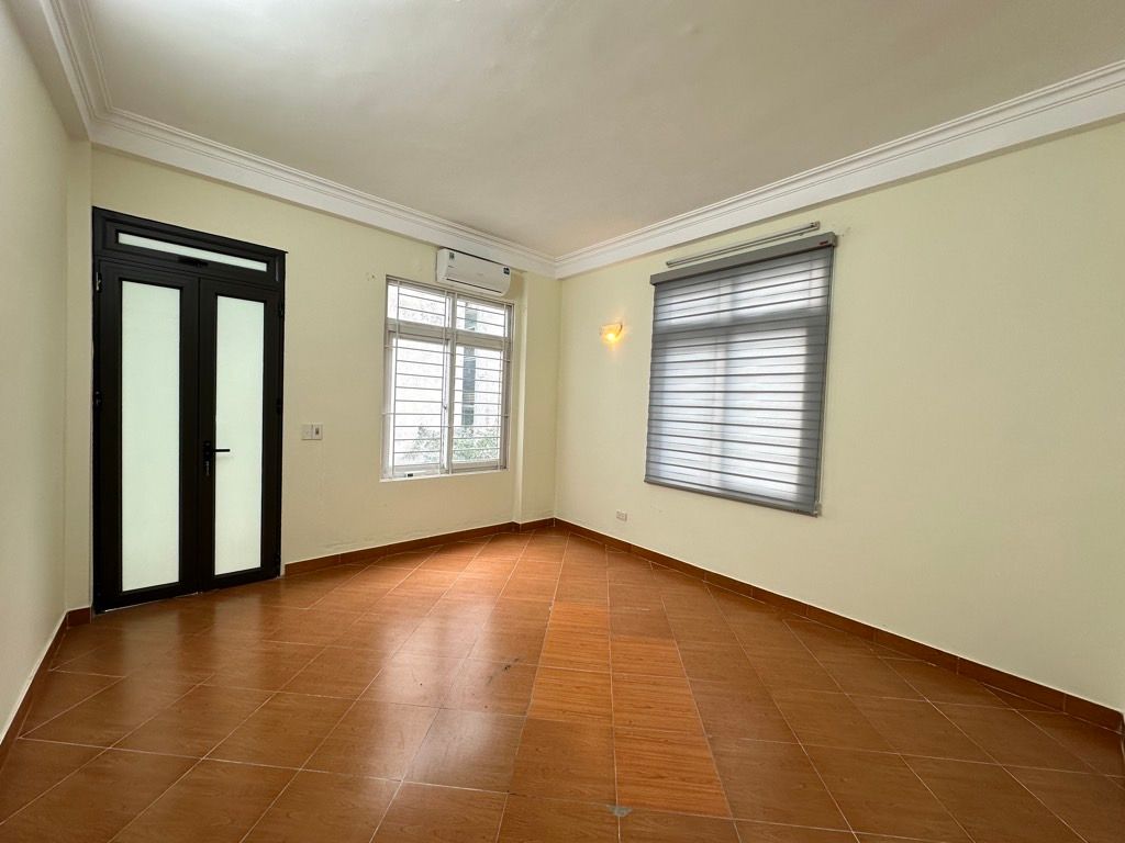 Bán nhà Hoàng Mai - diện tích 30,9m2 4 tầng - Lô góc 3 mặt thoáng - giá 7,9 tỷ