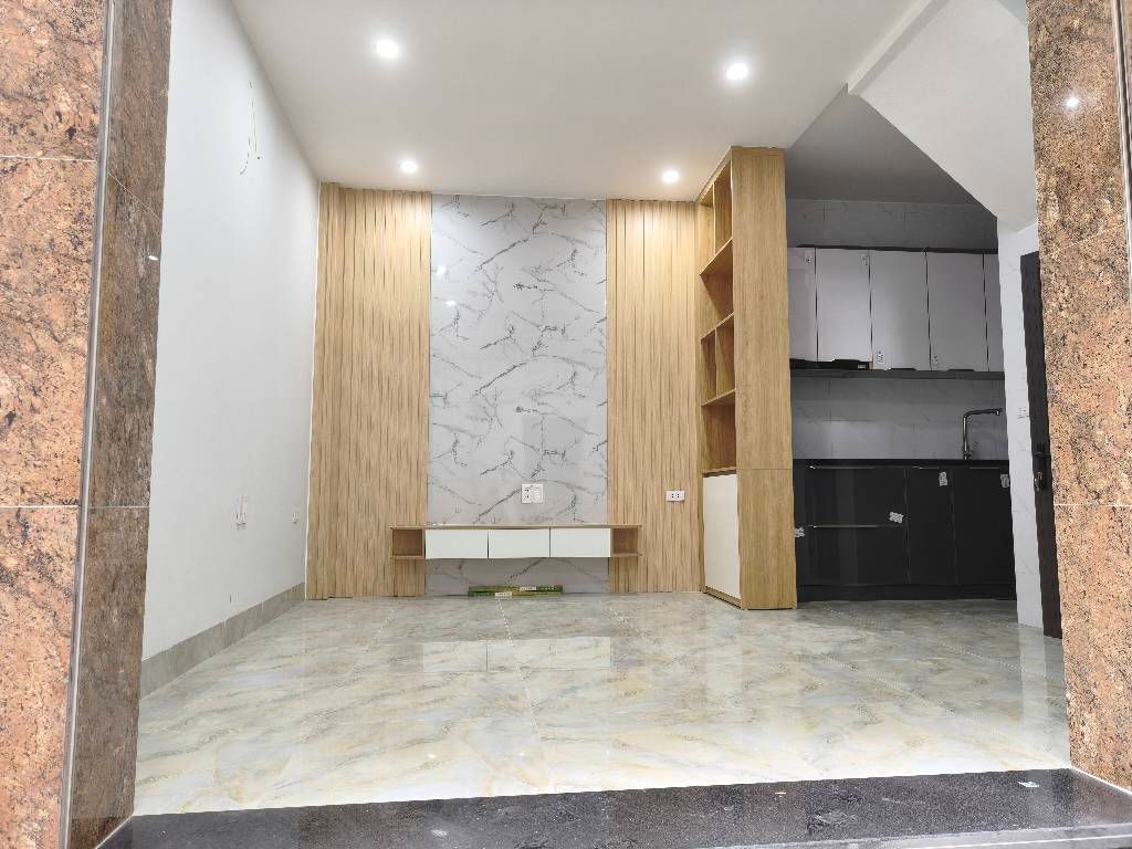 Bán nhà Nam Dư - diện tích 20m2 2 tầng - ô tô đỗ cửa - giá 2,75 tỷ