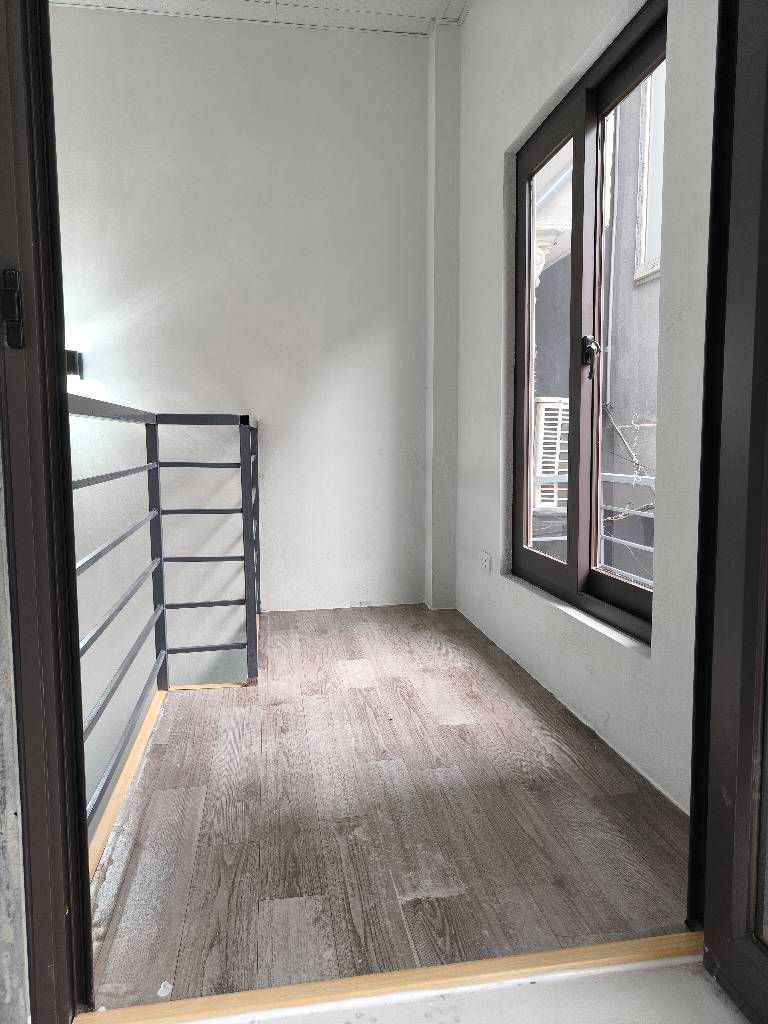 Bán nhà Nam Dư - diện tích 20m2 2 tầng - ô tô đỗ cửa - giá 2,75 tỷ