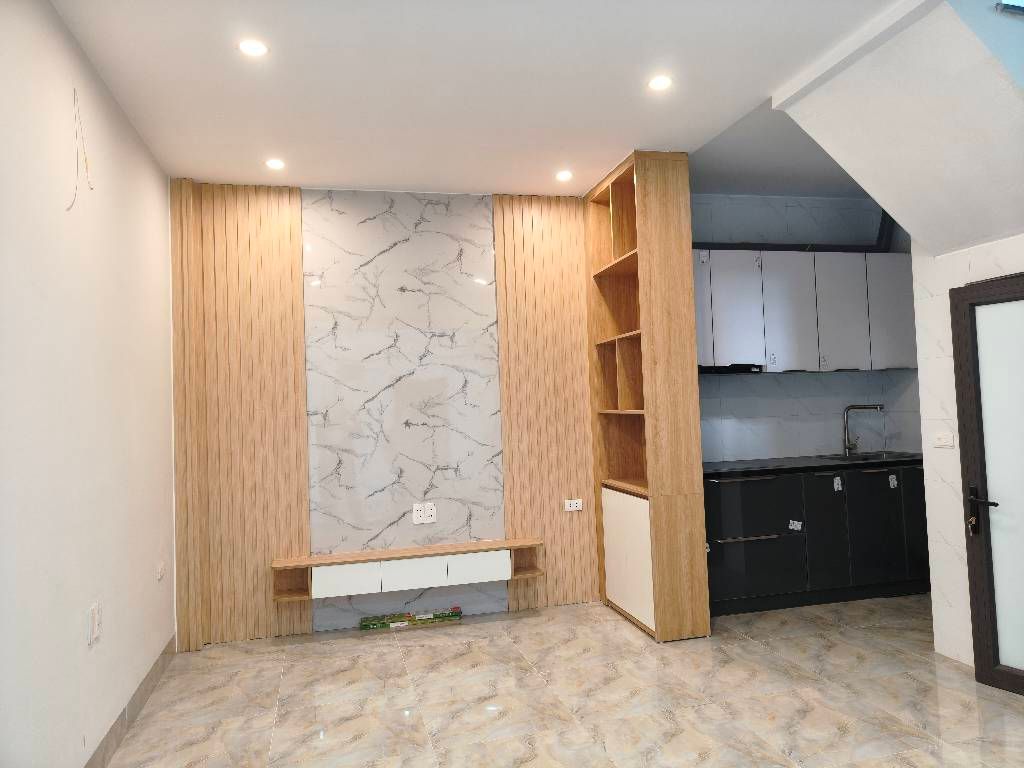 Bán nhà Nam Dư - diện tích 20m2 2 tầng - ô tô đỗ cửa - giá 2,75 tỷ