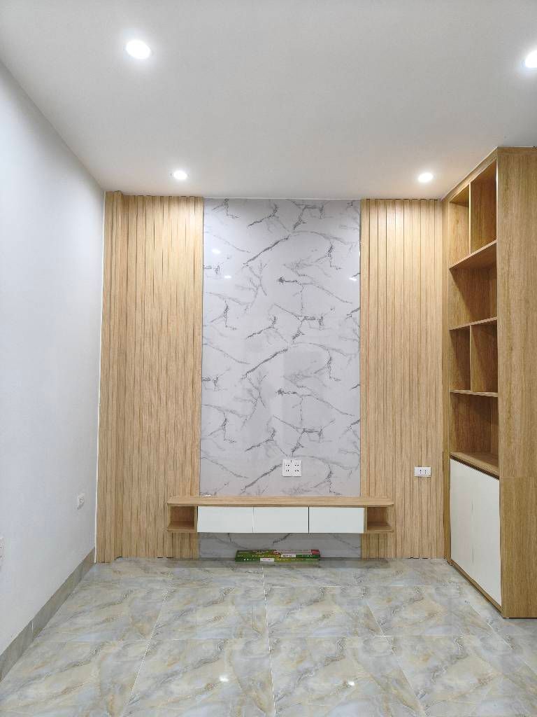 Bán nhà Nam Dư - diện tích 20m2 2 tầng - ô tô đỗ cửa - giá 2,75 tỷ