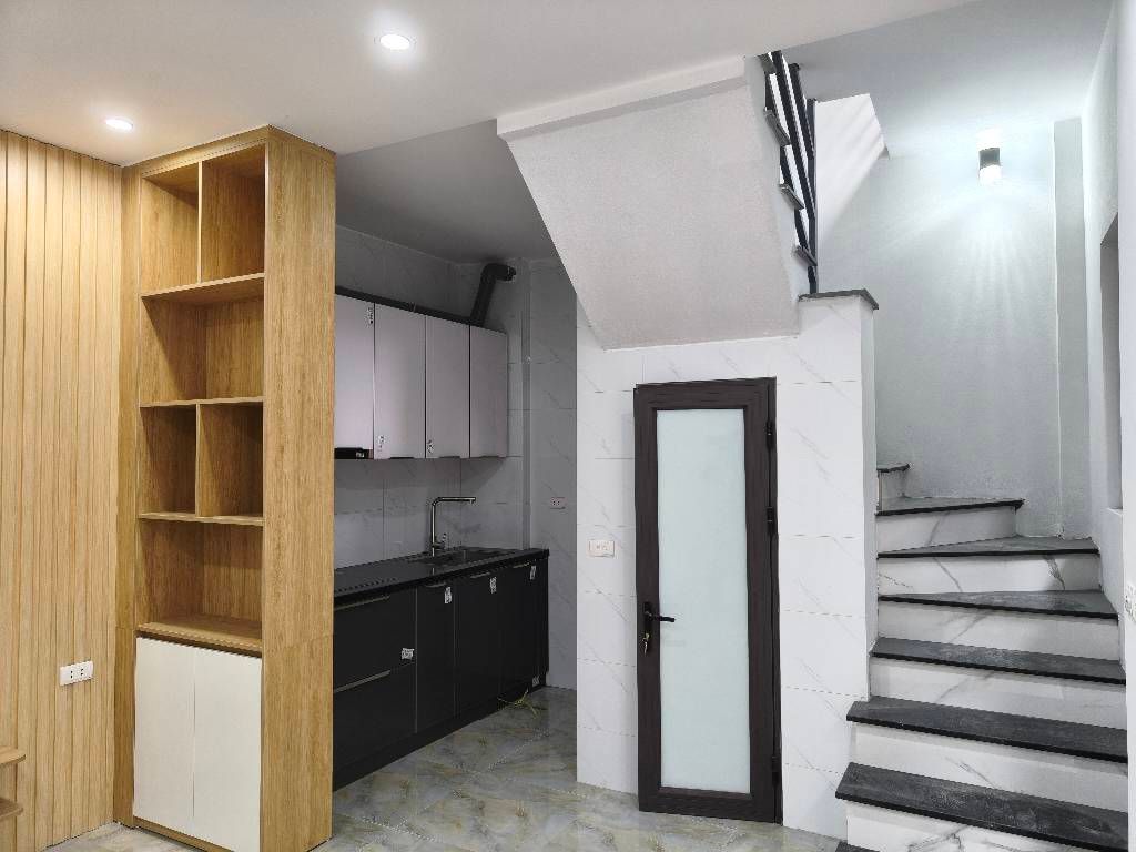 Bán nhà Nam Dư - diện tích 20m2 2 tầng - ô tô đỗ cửa - giá 2,75 tỷ