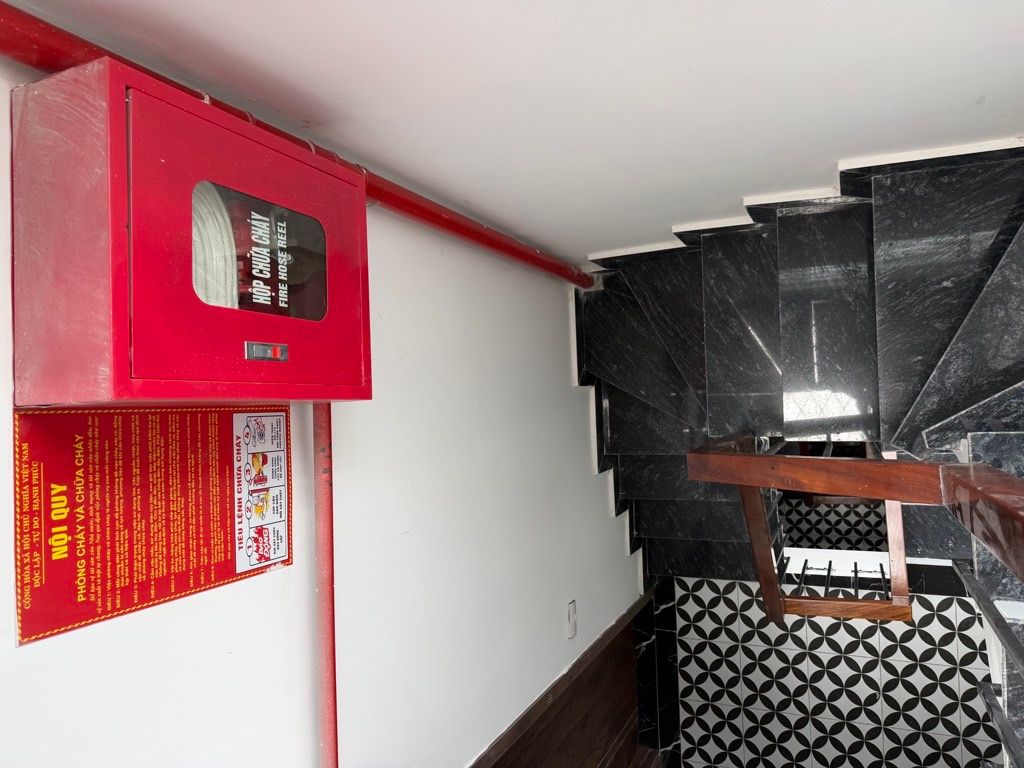 Bán nhà Khâm Thiên - diện tích 76m2 7 tầng - Lô góc, thang máy - giá 24,2 tỷ