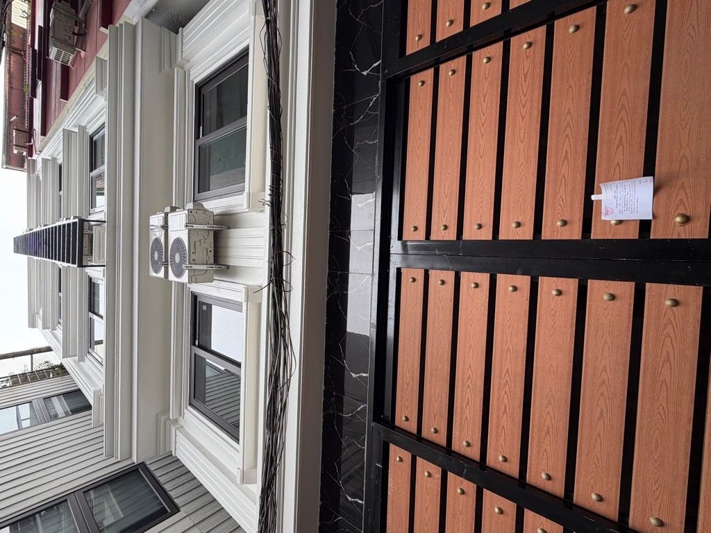 Bán nhà Khâm Thiên - diện tích 76m2 7 tầng - Lô góc, thang máy - giá 24,2 tỷ