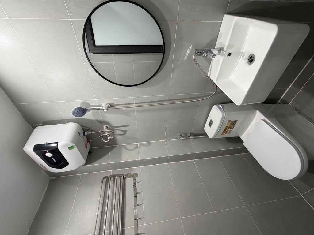 Bán nhà Khâm Thiên - diện tích 76m2 7 tầng - Lô góc, thang máy - giá 24,2 tỷ