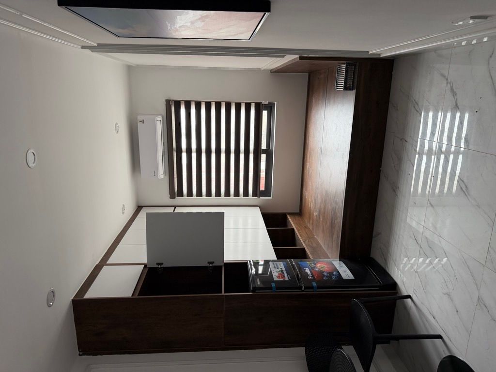 Bán nhà Khâm Thiên - diện tích 76m2 7 tầng - Lô góc, thang máy - giá 24,2 tỷ