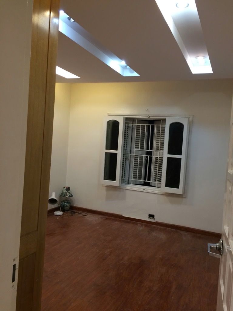 Bán nhà Phương Mai - diện tích 95m2 3 tầng - Lô góc, ô tô đỗ cửa - giá 6,75 tỷ