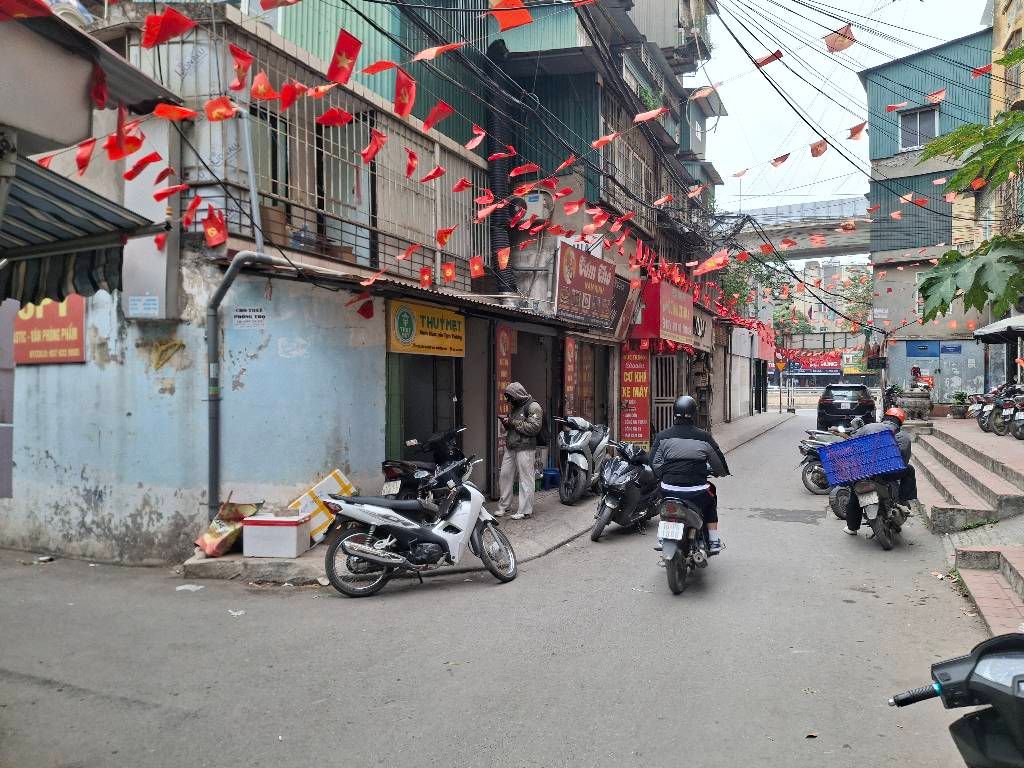 Bán nhà Nguyễn Trãi - diện tích 41.8m2 1 tầng - 3 mặt thoáng - giá 4,6 tỷ