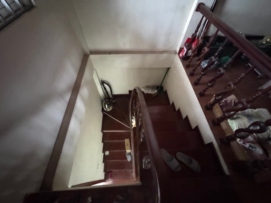 Bán nhà Nguyễn Lân - diện tích 34.5m2 5 tầng - Mặt phố kinh doanh - giá 18,3 tỷ