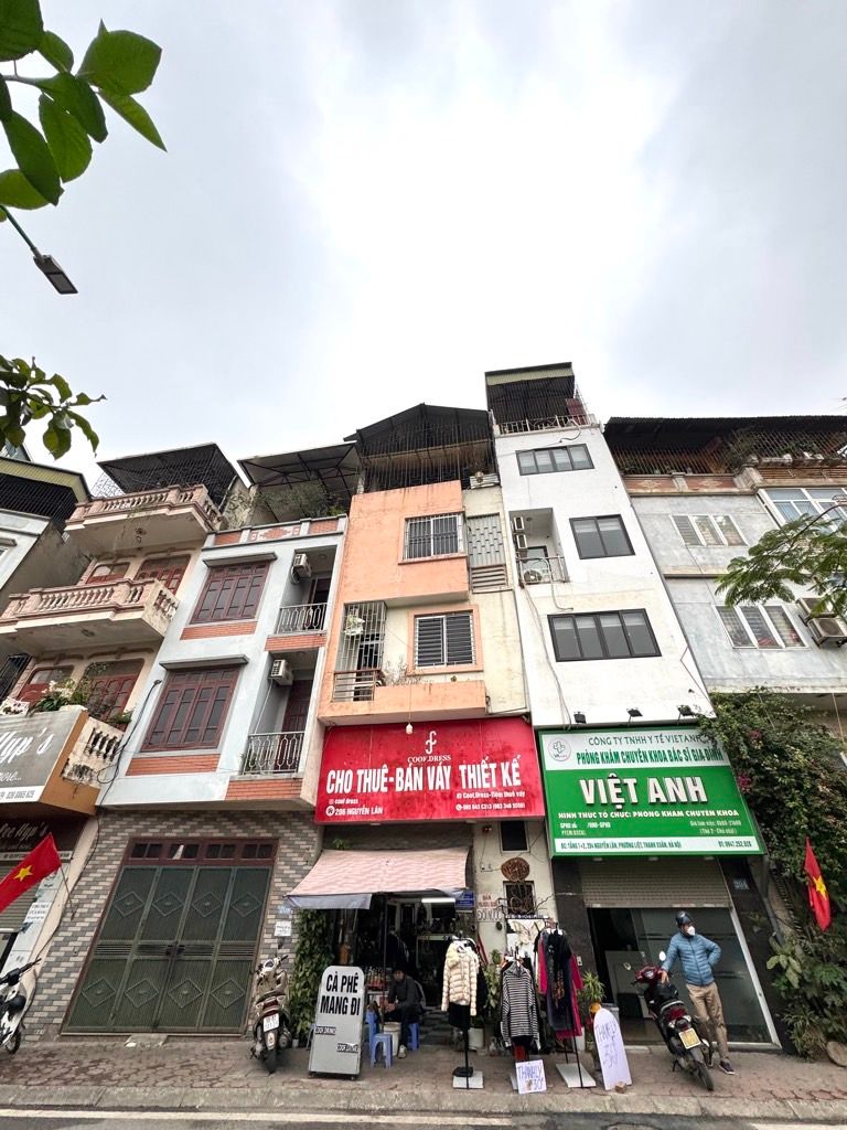 Bán nhà Nguyễn Lân - diện tích 34.5m2 5 tầng - Mặt phố kinh doanh - giá 18,3 tỷ