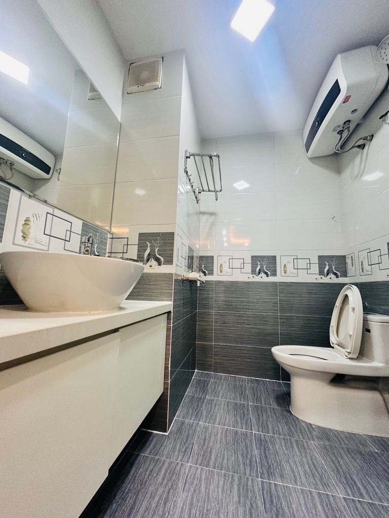 Bán nhà KĐT Pháp Vân - diện tích 86m2 11 tầng - FULL NỘI THẤT - giá 5,8 tỷ