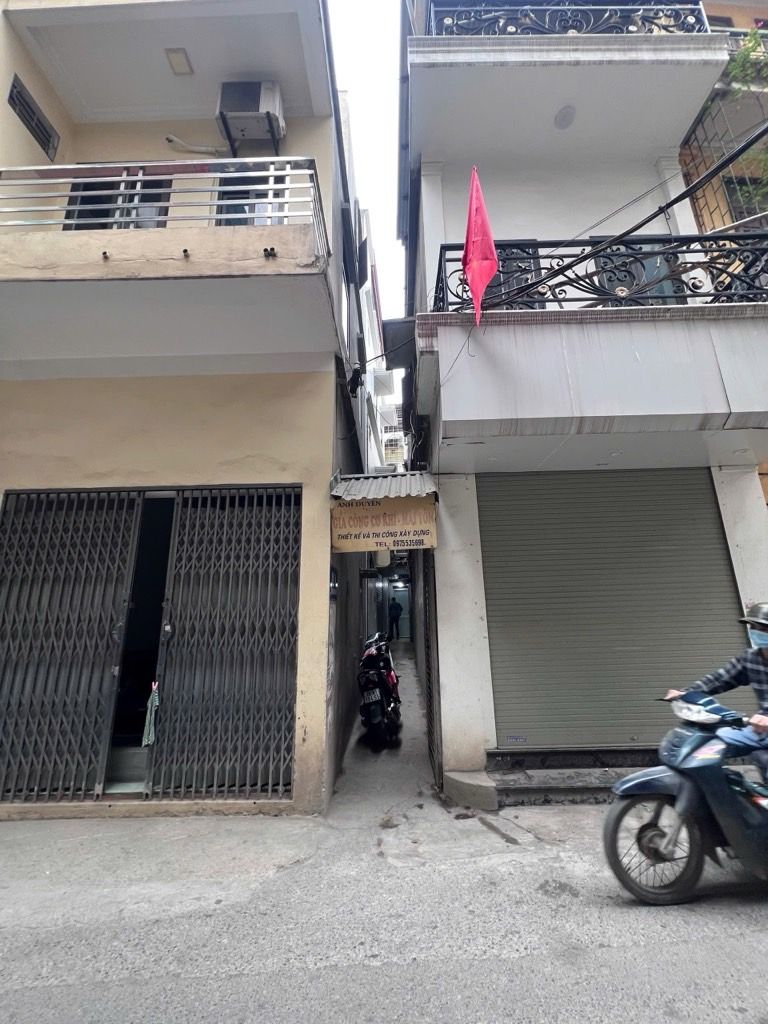 Bán nhà Giáp Nhị - diện tích 37m2 3 tầng - nhà trong ngõ - giá 6,8 tỷ