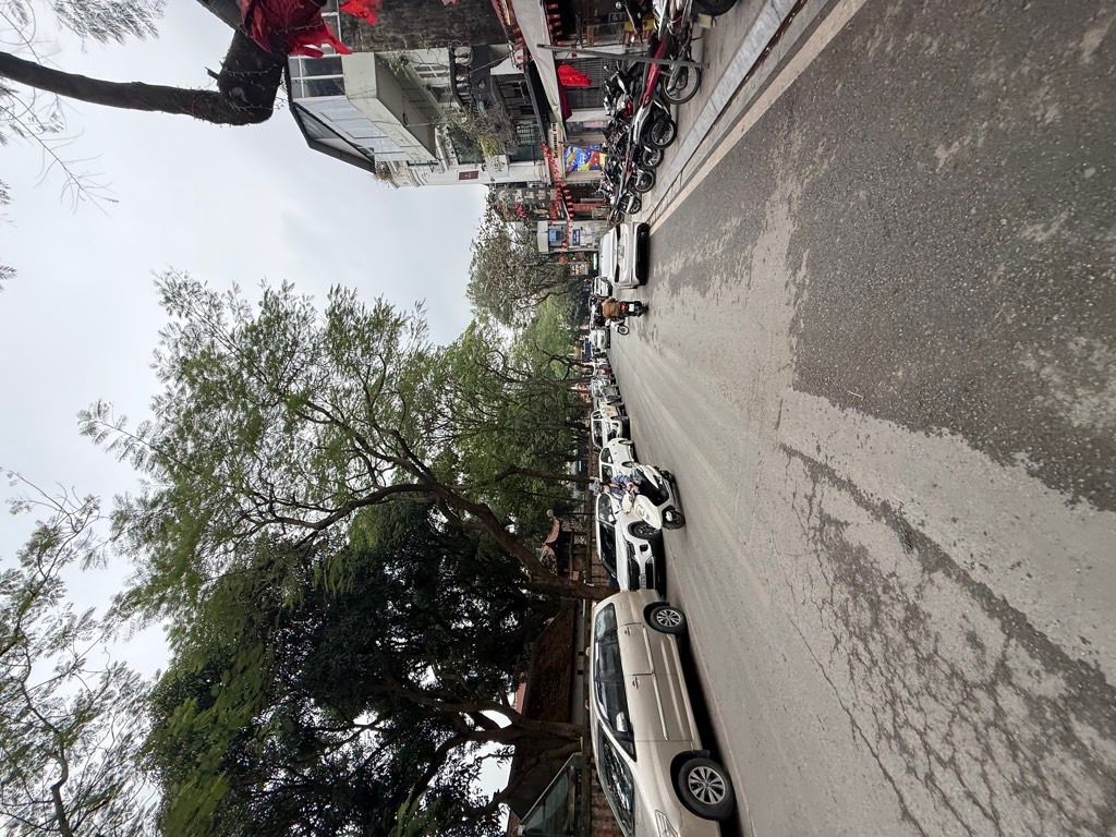 Bán nhà Ngõ Thanh Miến - diện tích 40m2 6 tầng - Lô góc 3 mặt thoáng - giá 14,8 tỷ