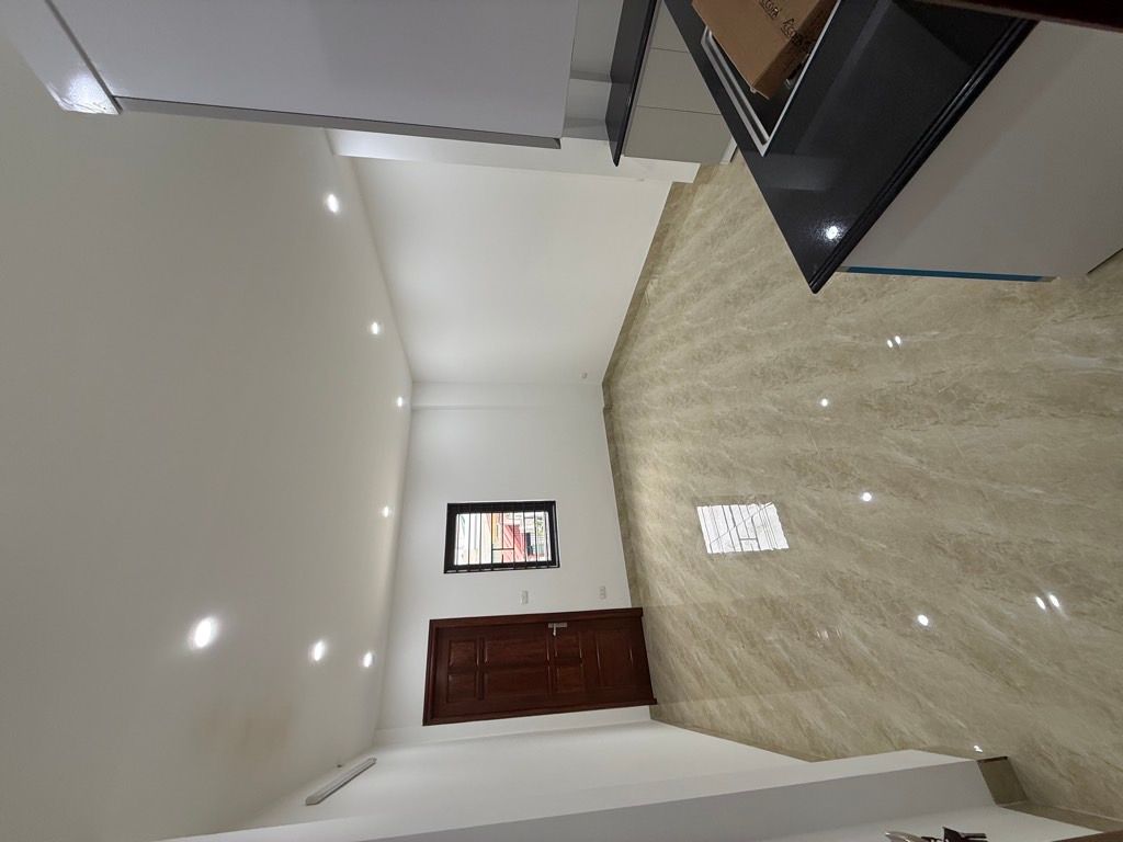 Bán nhà Ngõ Thanh Miến - diện tích 40m2 6 tầng - Lô góc 3 mặt thoáng - giá 14,8 tỷ