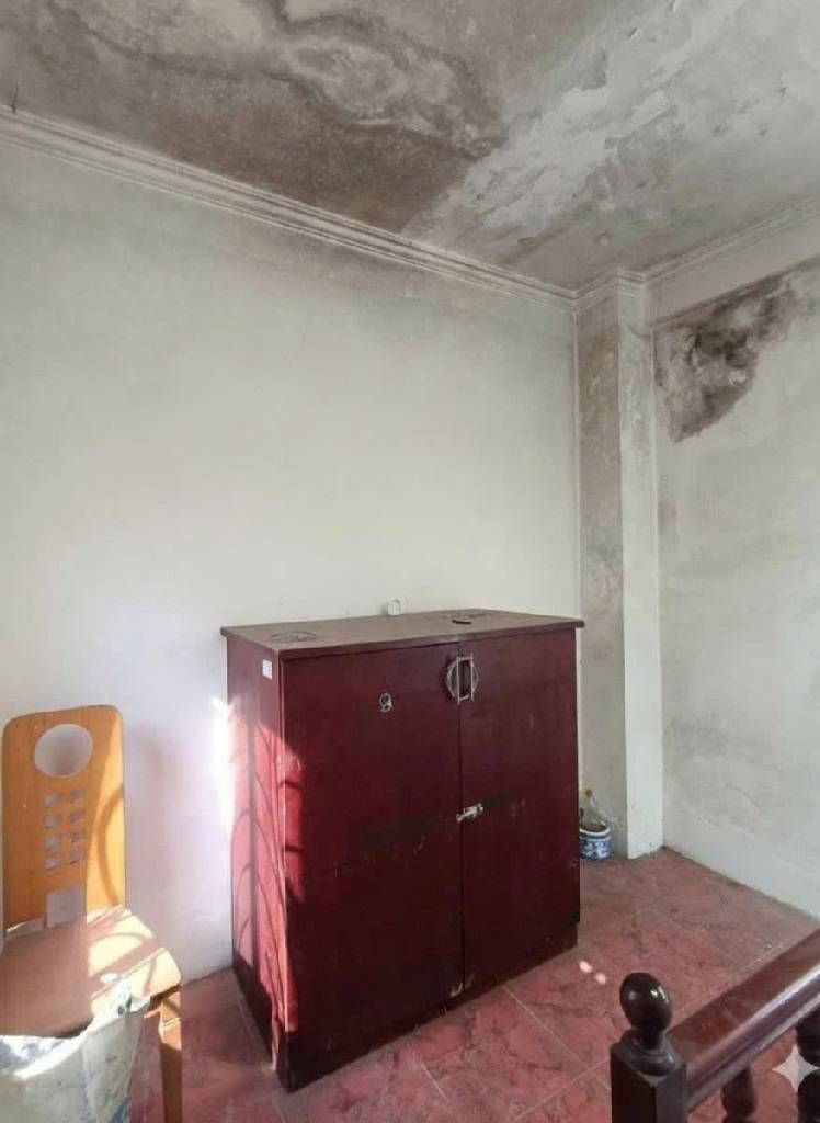 Bán nhà Trần Khát Chân - diện tích 25.7m2 4 tầng - Nhà KCBT chắc chắn - giá 7,25 tỷ