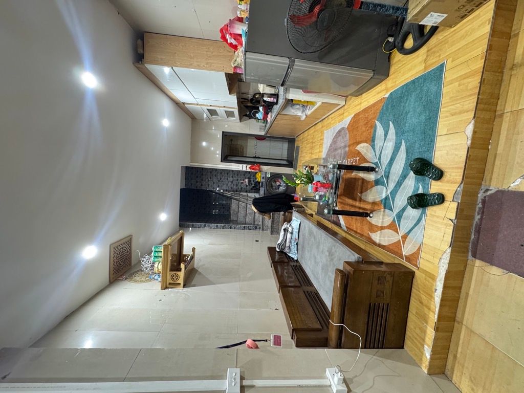 Bán nhà Nguyễn Xiển - diện tích 24m2 2 tầng - gần ô tô - giá 1,9 tỷ