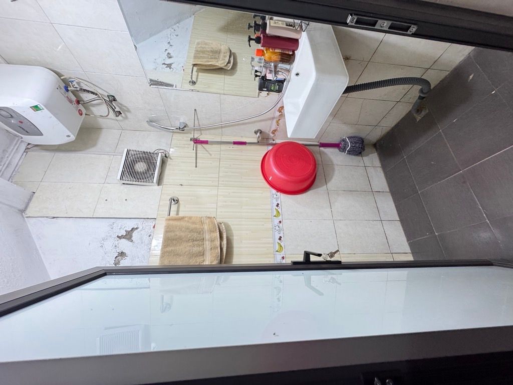 Bán nhà Nguyễn Xiển - diện tích 24m2 2 tầng - gần ô tô - giá 1,9 tỷ