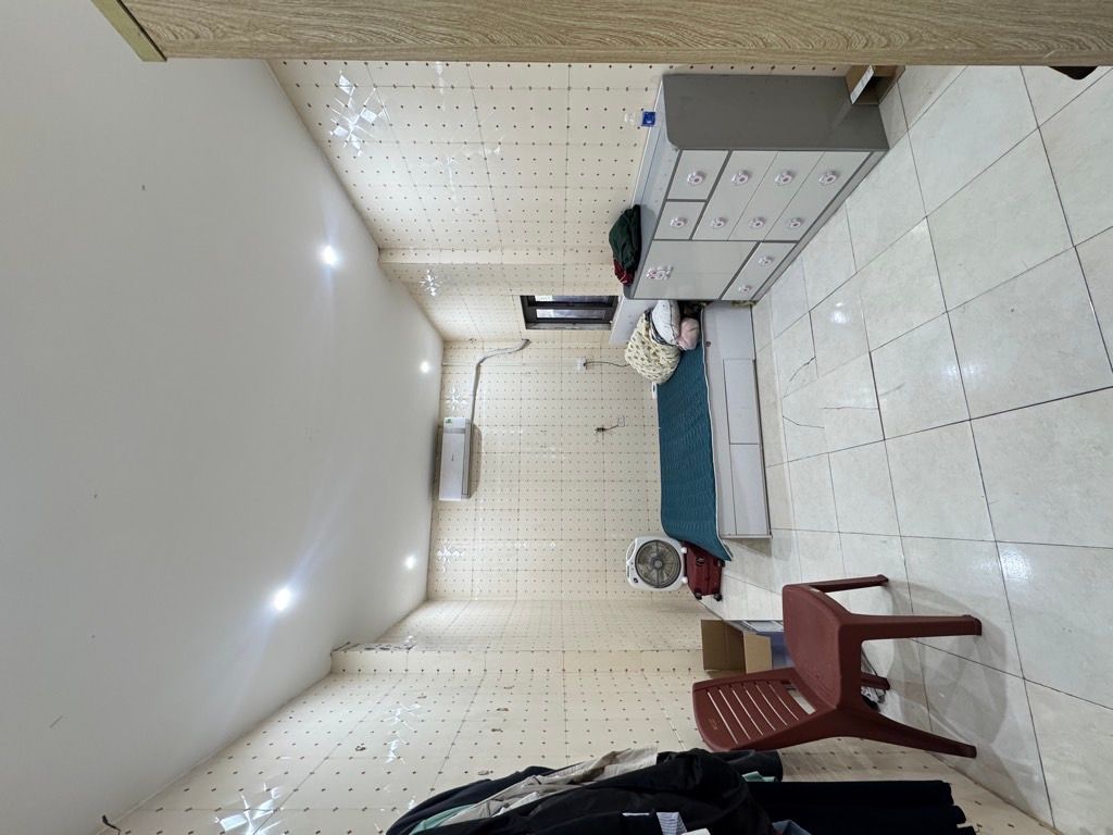 Bán nhà Nguyễn Xiển - diện tích 24m2 2 tầng - gần ô tô - giá 1,9 tỷ