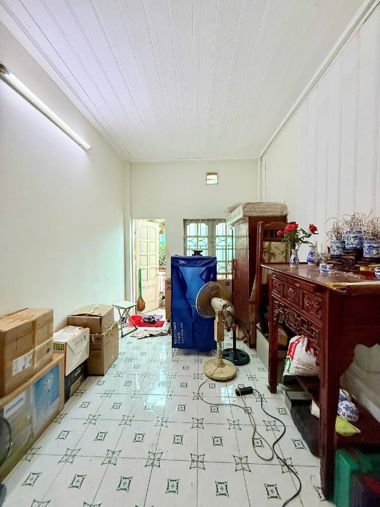 Bán nhà Đê Trần Khát Chân - diện tích 35m2 4 tầng - gần ô tô - giá 9,2 tỷ