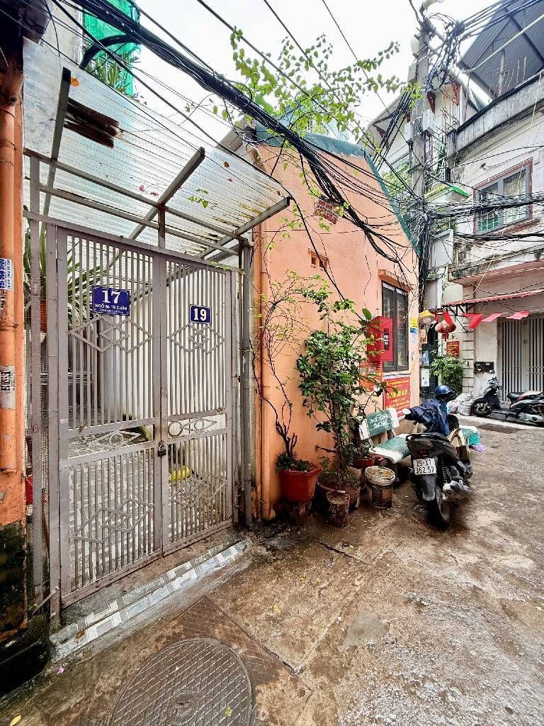 Bán nhà Đê Trần Khát Chân - diện tích 35m2 4 tầng - gần ô tô - giá 9,2 tỷ