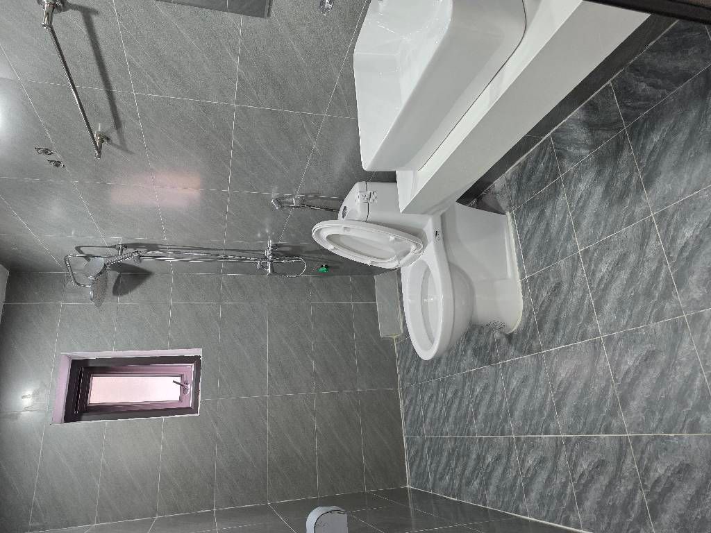 Bán nhà Ngọc Hồi - diện tích 40m2 6 tầng - thang máy - giá 9,5 tỷ