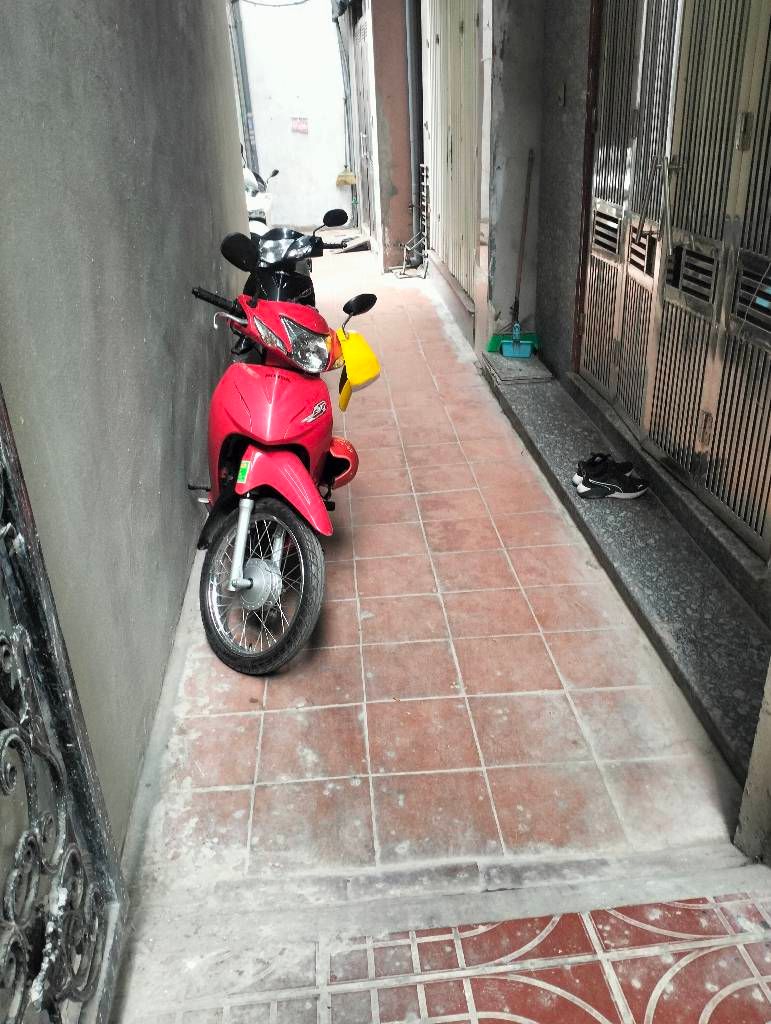 Bán nhà Tam Trinh - diện tích 45m2 5 tầng - ô tô tránh - giá 11,5 tỷ