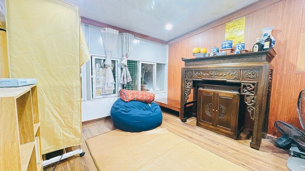 Bán nhà Nguyễn Khoái - diện tích 40m2 3 tầng - ngõ thông hai đầu - giá 8 tỷ