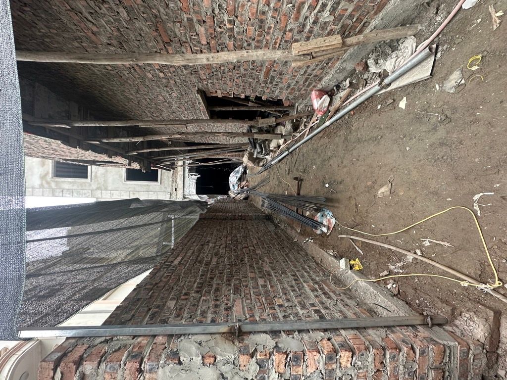 Bán nhà Đông Thiên - diện tích 25m2 5 tầng - nhà đang xây thô - giá 4,98 tỷ