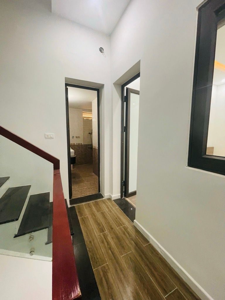 Bán nhà Lý Văn Phức - diện tích 67m2 4 tầng - Sổ đỏ chính chủ - giá 20 tỷ