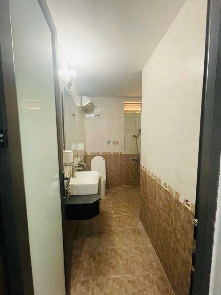 Bán nhà Lý Văn Phức - diện tích 67m2 4 tầng - Sổ đỏ chính chủ - giá 20 tỷ