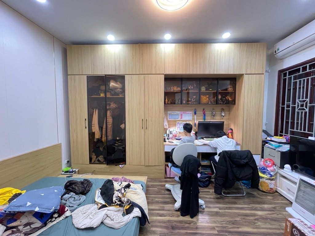 Bán nhà Đê Trần Khát Chân - diện tích 35.8m2 3 tầng - Ô TÔ - giá 13,5 tỷ