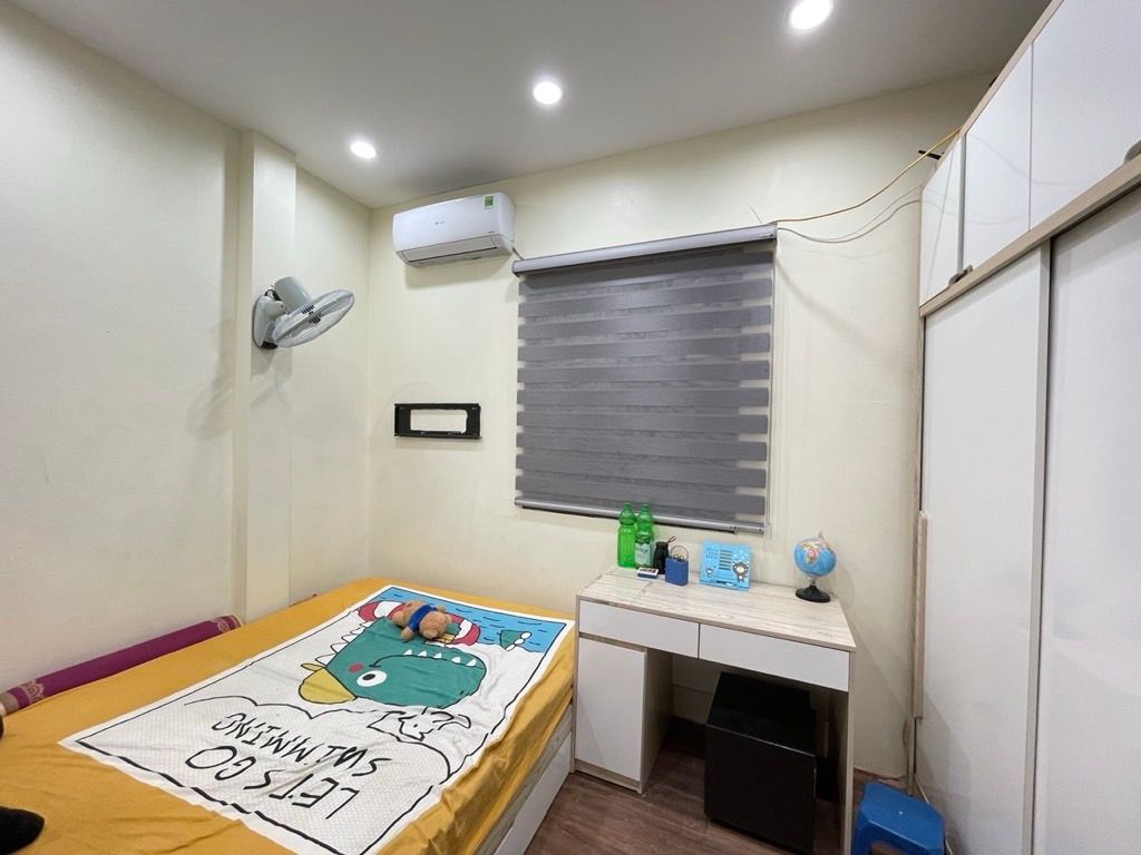 Bán nhà Đê Trần Khát Chân - diện tích 35.8m2 3 tầng - Ô TÔ - giá 13,5 tỷ