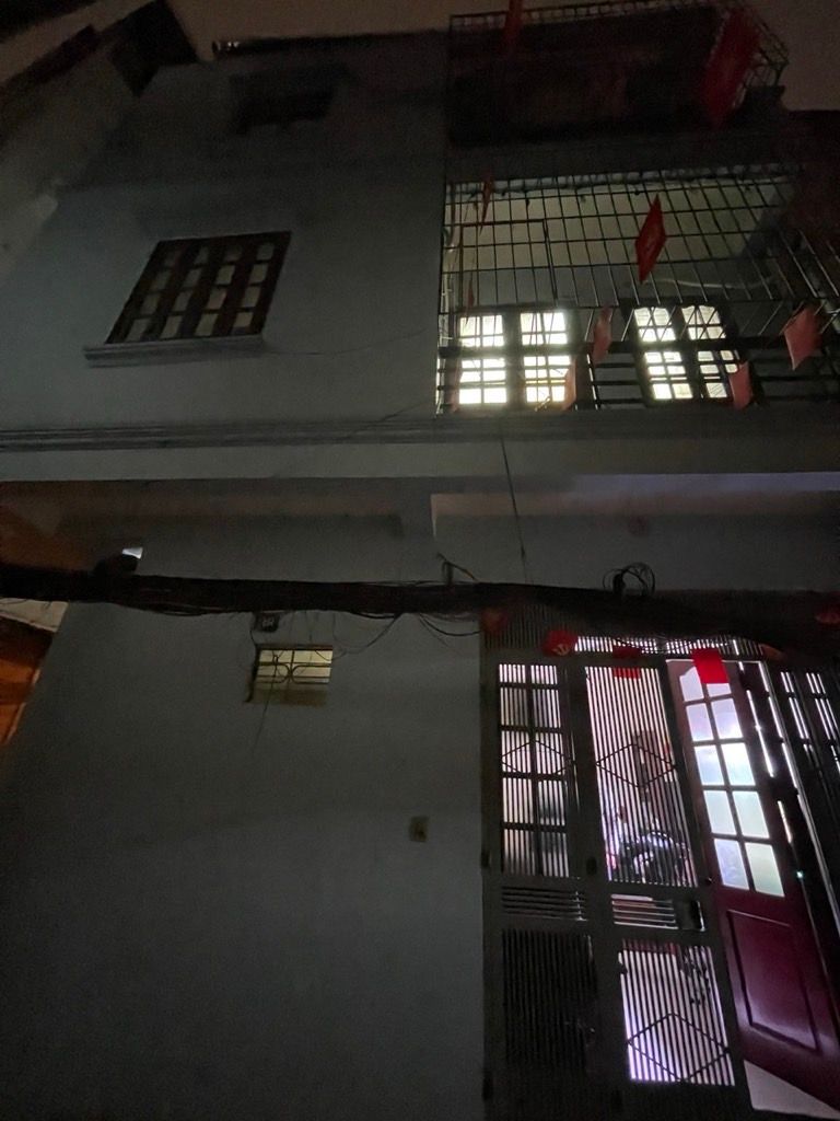 Bán nhà Đê Trần Khát Chân - diện tích 35.8m2 3 tầng - Ô TÔ - giá 13,5 tỷ