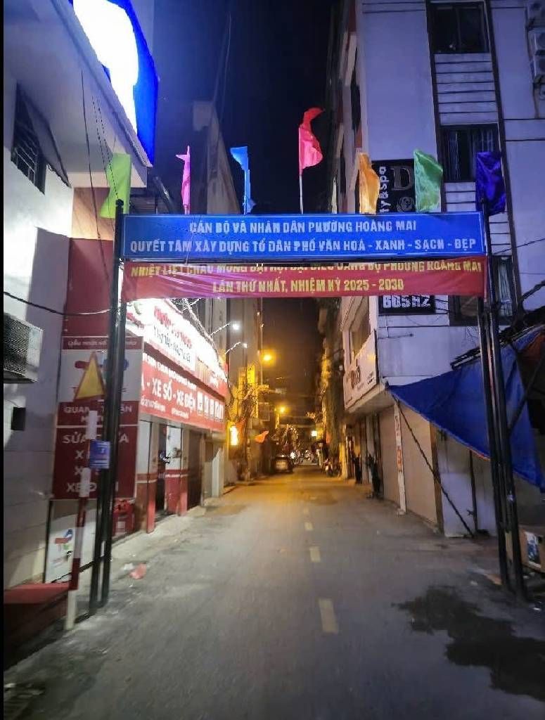 Bán nhà Tân Mai - diện tích 15,1m2 4 tầng - Ô tô tránh - giá 2,5 tỷ