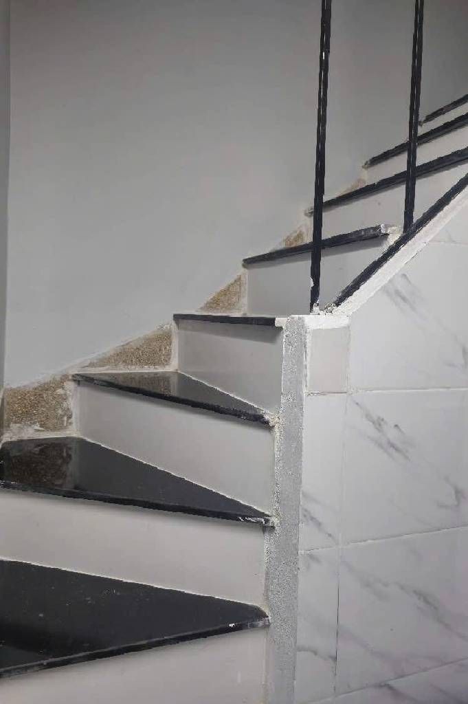 Bán nhà Tân Mai - diện tích 15,1m2 4 tầng - Ô tô tránh - giá 2,5 tỷ