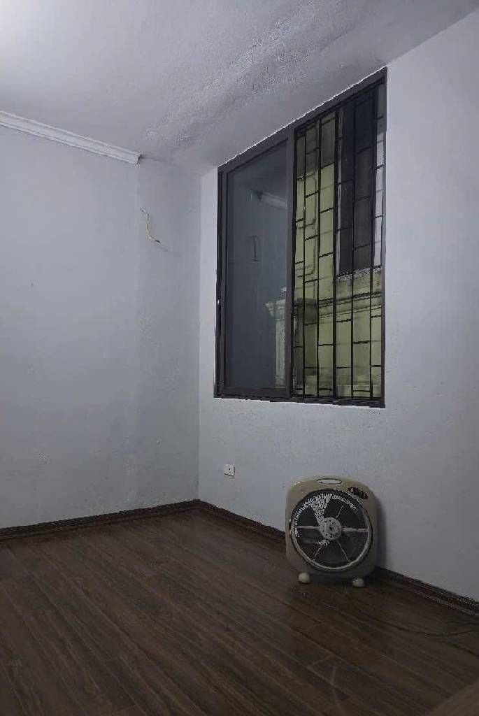 Bán nhà Tân Mai - diện tích 15,1m2 4 tầng - Ô tô tránh - giá 2,5 tỷ