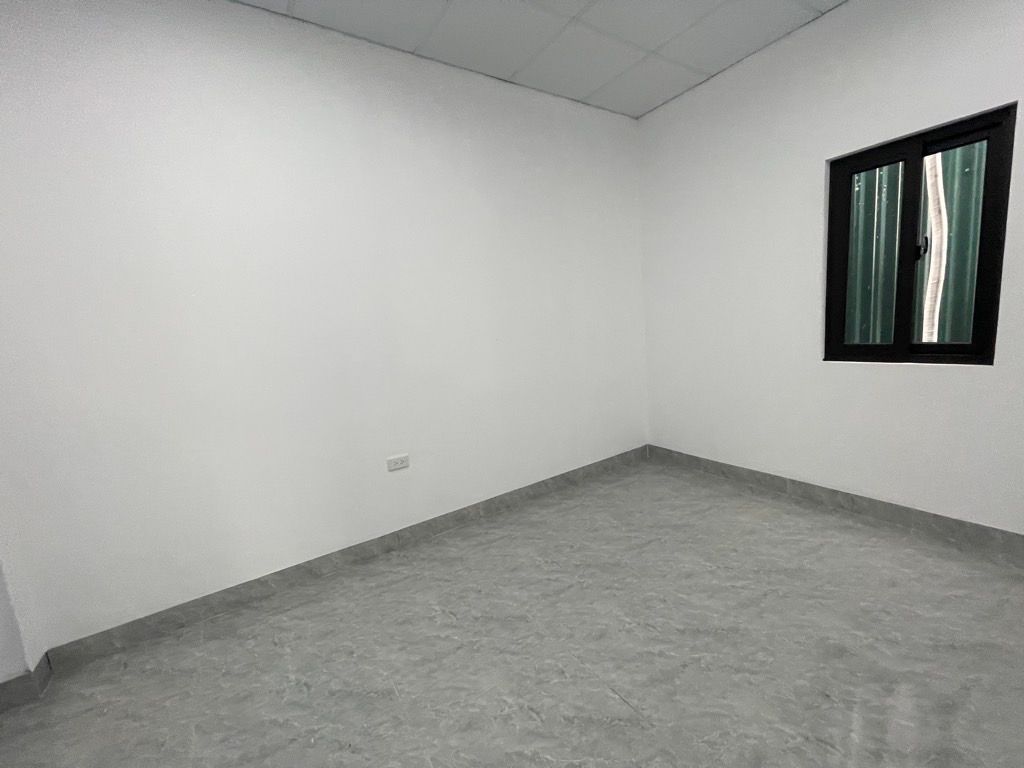 Bán nhà Bùi Xương Trạch - diện tích 32m2 3 tầng - gần ô tô - giá 2,8 tỷ