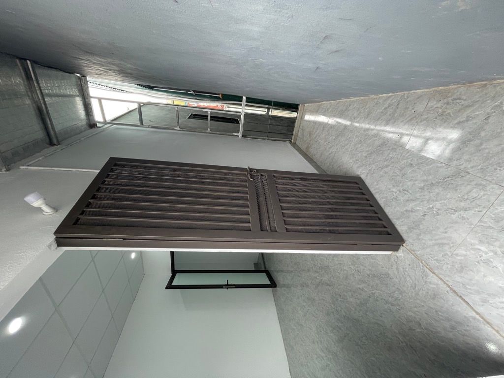 Bán nhà Bùi Xương Trạch - diện tích 32m2 3 tầng - gần ô tô - giá 2,8 tỷ