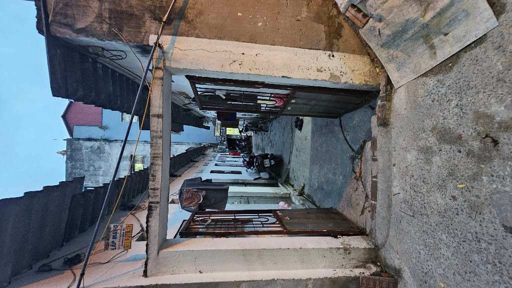 Bán nhà Lĩnh Nam - diện tích 70m2 1 tầng - gần ô tô - giá 11,2 tỷ