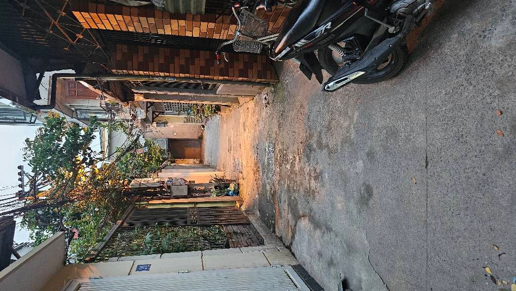 Bán nhà Lĩnh Nam - diện tích 70m2 1 tầng - gần ô tô - giá 11,2 tỷ