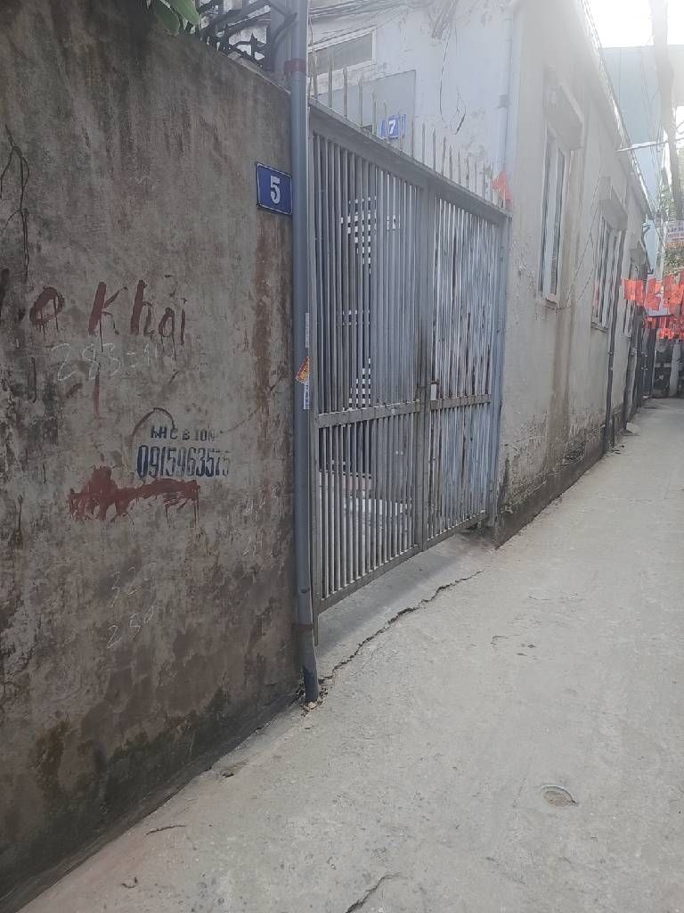 Bán nhà Nguyễn Khoái - diện tích 60m2 1 tầng - ô tô đỗ gần nhà - giá 5,6 tỷ