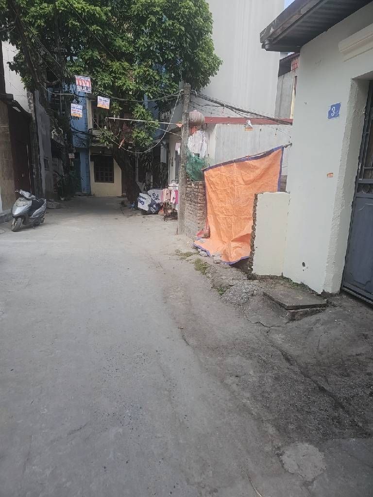 Bán nhà Nguyễn Khoái - diện tích 60m2 1 tầng - ô tô đỗ gần nhà - giá 5,6 tỷ