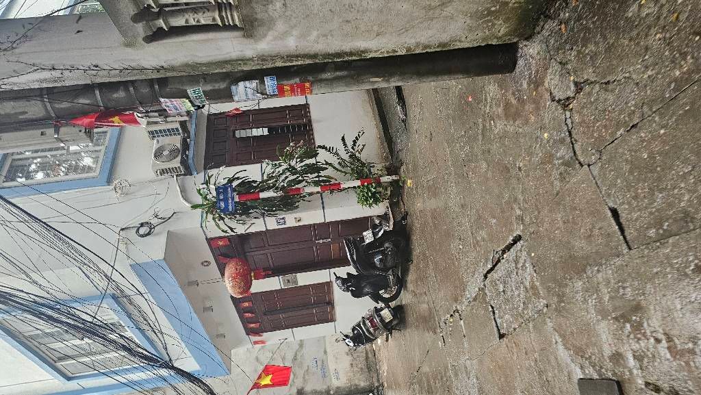 Bán nhà Nguyễn Khoái - diện tích 60m2 1 tầng - ô tô đỗ gần nhà - giá 5,6 tỷ