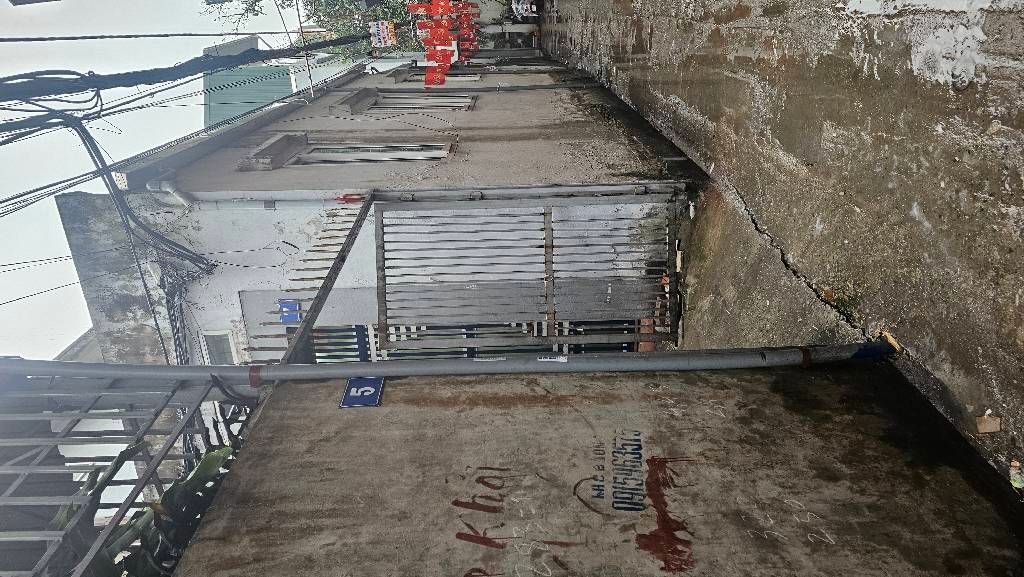 Bán nhà Nguyễn Khoái - diện tích 60m2 1 tầng - ô tô đỗ gần nhà - giá 5,6 tỷ