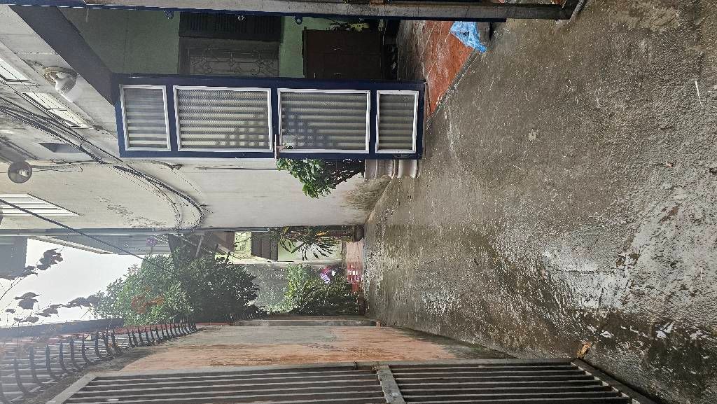 Bán nhà Nguyễn Khoái - diện tích 60m2 1 tầng - ô tô đỗ gần nhà - giá 5,6 tỷ