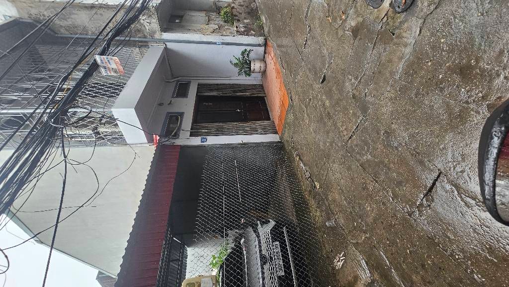 Bán nhà Nguyễn Khoái - diện tích 60m2 1 tầng - ô tô đỗ gần nhà - giá 5,6 tỷ