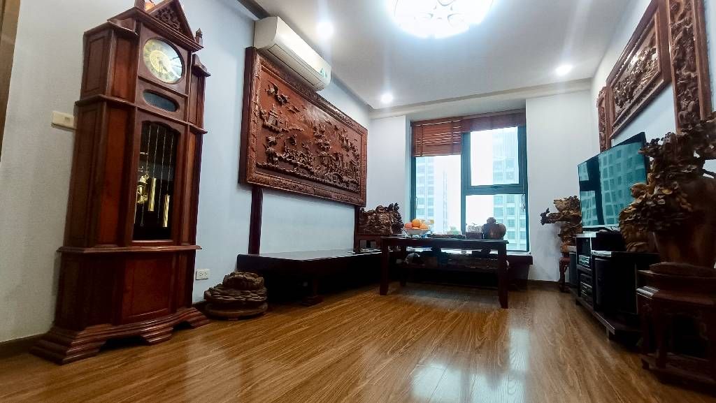 Bán nhà Nguyễn Xiển - diện tích 106m2 28 tầng - Căn hộ chung cư cao cấp - giá 9,3 tỷ