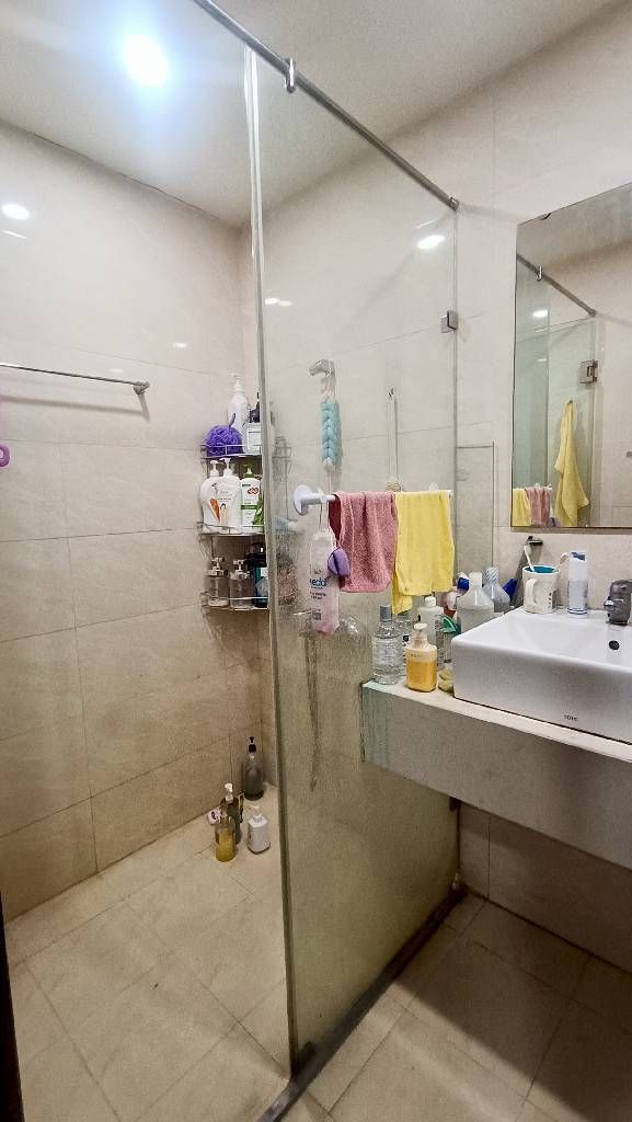 Bán nhà Nguyễn Xiển - diện tích 106m2 28 tầng - Căn hộ chung cư cao cấp - giá 9,3 tỷ